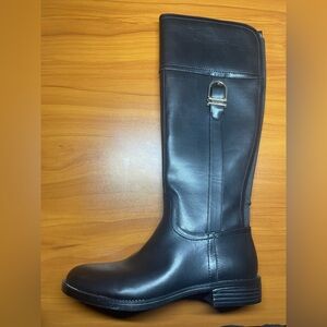Tommy Hilfiger Black Leather Boot with Buckle Detail - BRAND NEW